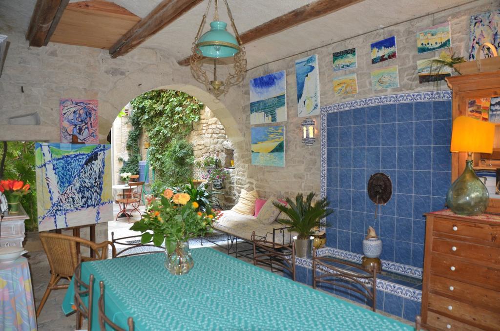 Bed And Art Bed & Breakfast Calvisson Dış mekan fotoğraf