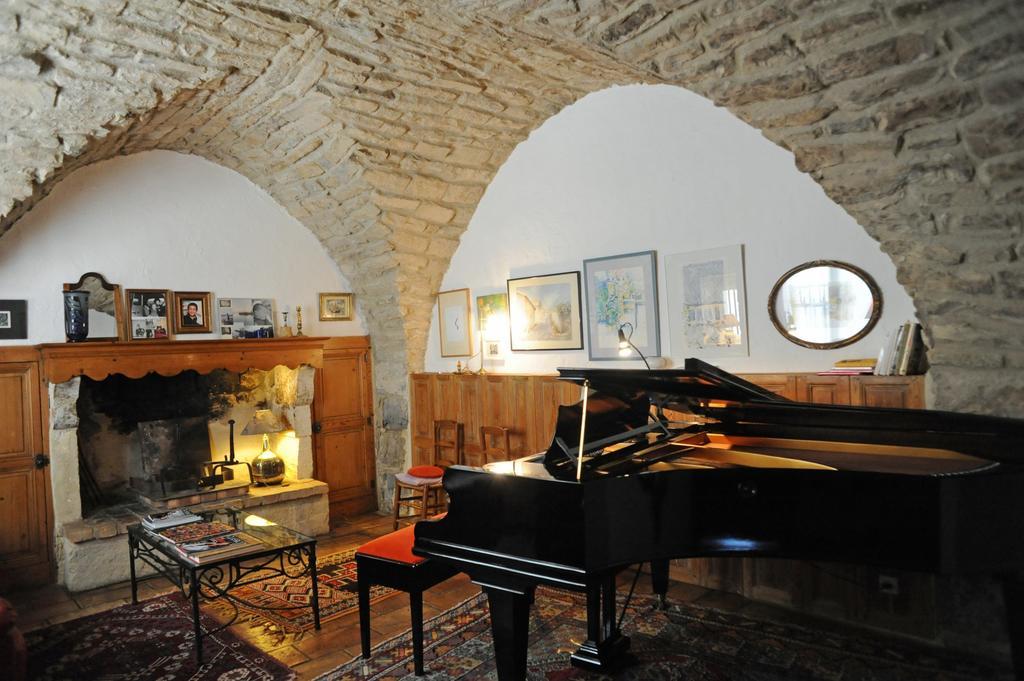 Bed And Art Bed & Breakfast Calvisson Dış mekan fotoğraf